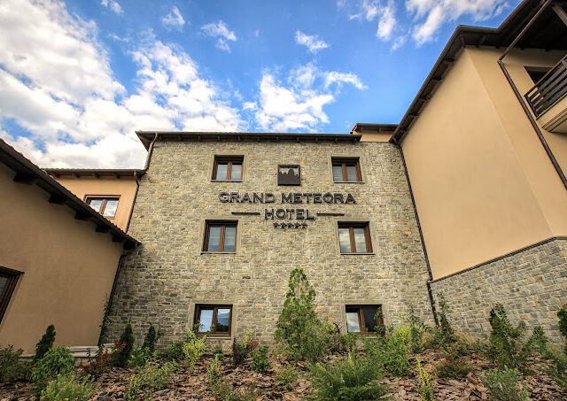 Grand Meteora Hotel